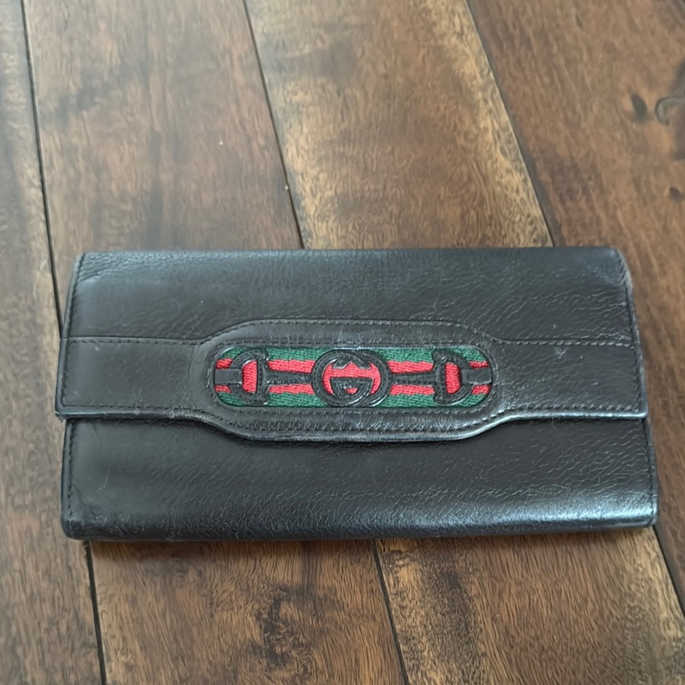 Brown leather Gucci wallet